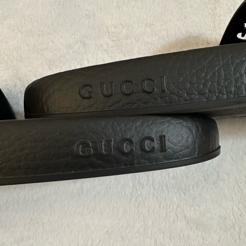 AUTHENTIC GUCCI BLACK RUBBER INTERLOCKING GG SLIDES SIZE 39 LIKE NEW! - Picture 7 of 11